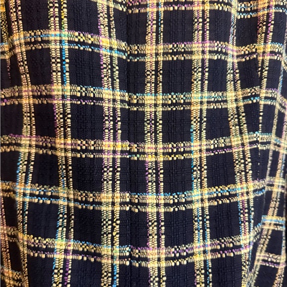 Requirements women’s plaid blazer - Picture 7 of 7